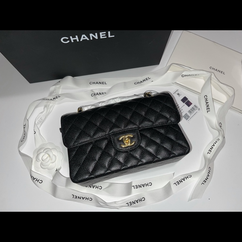 Chanel black small caviar classic flap